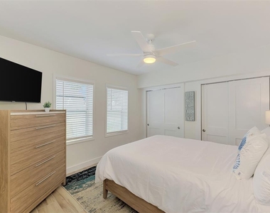 1731 Redwood Street - Photo Thumbnail 24