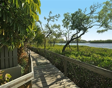 1687 Brookhouse Circle - Photo Thumbnail 20
