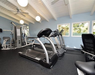 1687 Brookhouse Circle - Photo Thumbnail 24