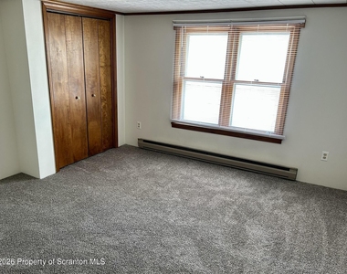 628 Oak Street - Photo Thumbnail 3