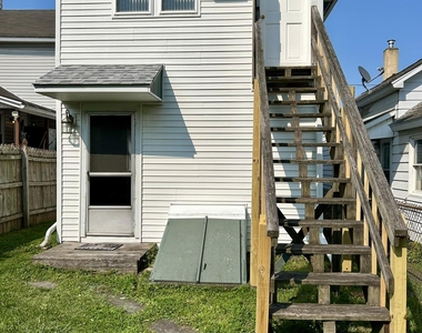 628 Oak Street - Photo Thumbnail 19