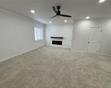7569 Clayton Avenue - Photo Thumbnail 19