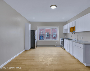380 Scott Street - Photo Thumbnail 12