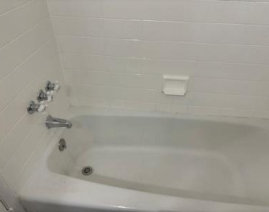 313 S West Street - Photo Thumbnail 17