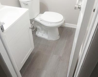 313 S West Street - Photo Thumbnail 3