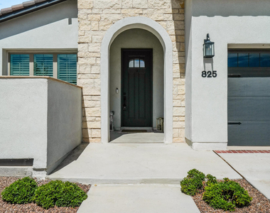 825 Acton Street - Photo Thumbnail 3