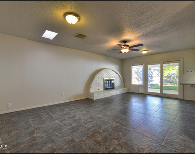 3433 Clearview Lane - Photo Thumbnail 23