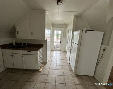 46 Pulaski Street - Photo Thumbnail 5