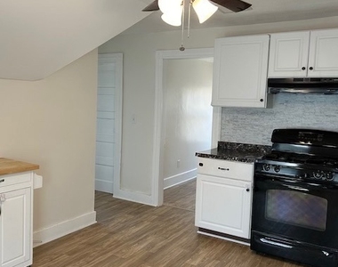 97 Thompson Street - Photo Thumbnail 4