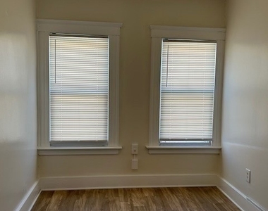 97 Thompson Street - Photo Thumbnail 9