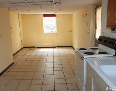 209 Orchard Street - Photo Thumbnail 2