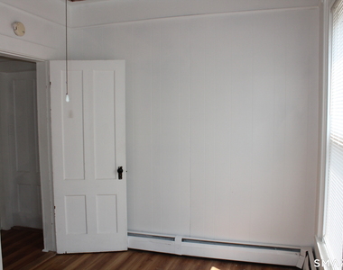 115 Colony Street - Photo Thumbnail 5
