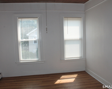 115 Colony Street - Photo Thumbnail 2