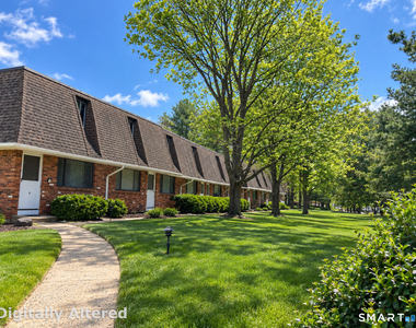 232 Monce Road - Photo Thumbnail 12