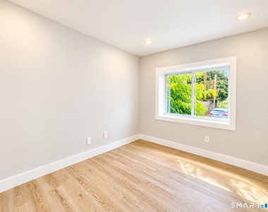 107 Main Street - Photo Thumbnail 5