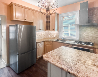 630 Kossuth Street - Photo Thumbnail 24