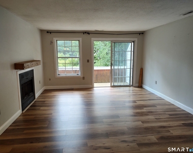 607 Spring Meadow Road - Photo Thumbnail 21