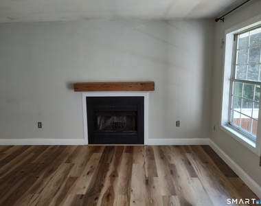 607 Spring Meadow Road - Photo Thumbnail 8