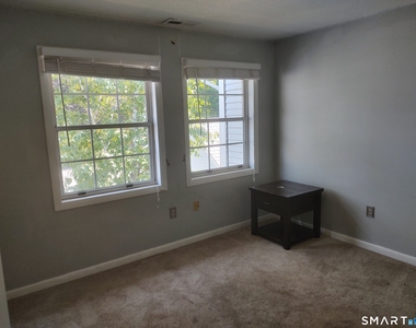 607 Spring Meadow Road - Photo Thumbnail 12