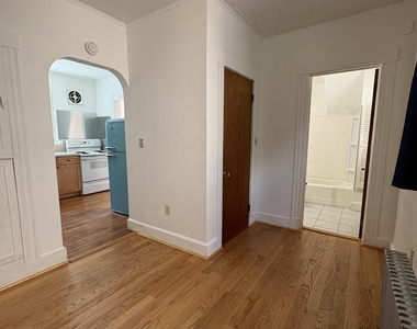 345 Norton Street - Photo Thumbnail 7