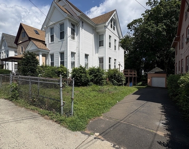 345 Norton Street - Photo Thumbnail 14