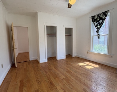 345 Norton Street - Photo Thumbnail 5