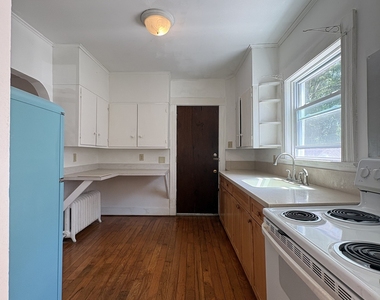 345 Norton Street - Photo Thumbnail 6