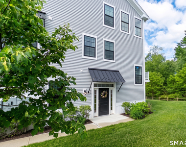 25 Brentwood Circle - Photo Thumbnail 1