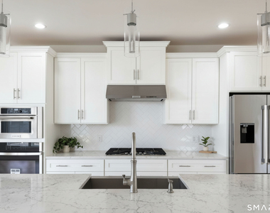 25 Brentwood Circle - Photo Thumbnail 2