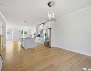 25 Brentwood Circle - Photo Thumbnail 8