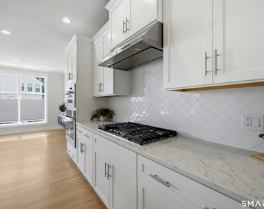 25 Brentwood Circle - Photo Thumbnail 9