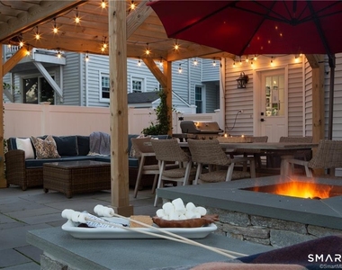 331 Riverside Drive - Photo Thumbnail 29