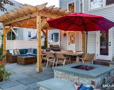 331 Riverside Drive - Photo Thumbnail 26