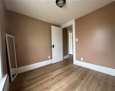 431 W Wayne St - Photo Thumbnail 17