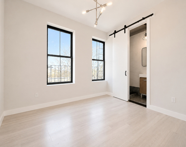 83 Beadel Street - Photo Thumbnail 3