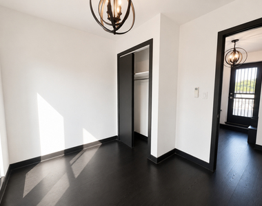 1294 Park Place - Photo Thumbnail 7