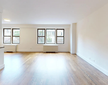 220 East 63rd Street - Photo Thumbnail 4