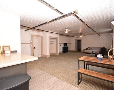 152 Court Street - Photo Thumbnail 7