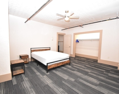 152 Court Street - Photo Thumbnail 14