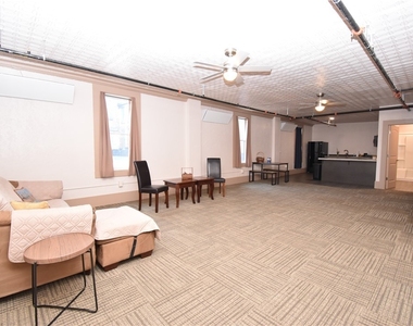 152 Court Street - Photo Thumbnail 11