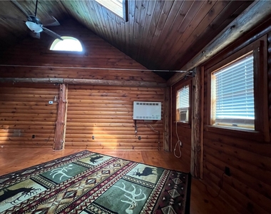 416 Broadway Apt C - Photo Thumbnail 5