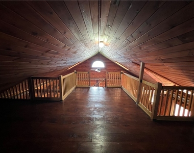 416 Broadway Apt C - Photo Thumbnail 23