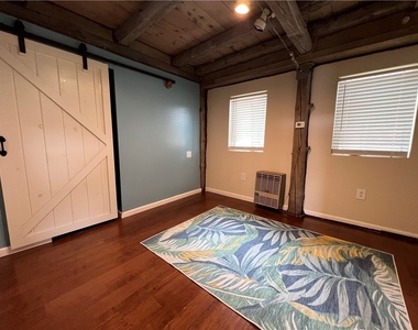 416 Broadway Apt C - Photo Thumbnail 18