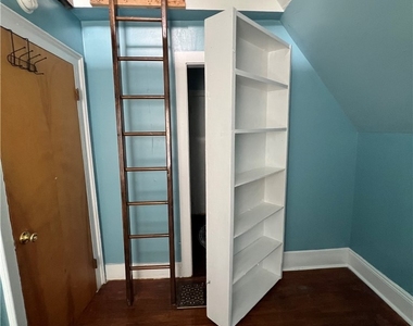 416 Broadway Apt. A - Photo Thumbnail 35