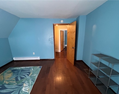 416 Broadway Apt. A - Photo Thumbnail 28
