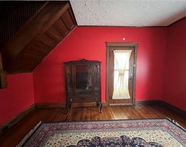 416 Broadway Apt. A - Photo Thumbnail 17