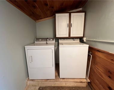 416 Broadway Apt. A - Photo Thumbnail 10