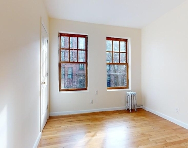 West 11th Street - Photo Thumbnail 2