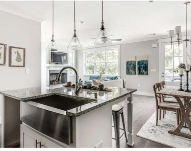 6076 Cushing Circle - Photo Thumbnail 17