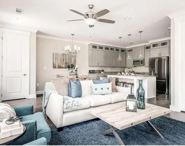 6076 Cushing Circle - Photo Thumbnail 3